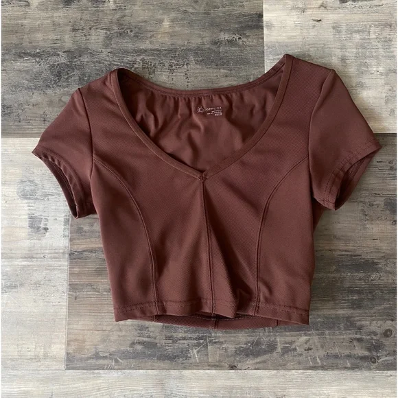 Aerie Top - Picture 1 of 3